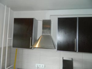 Установка вытяжки на кухне в Сергиевом Посаде